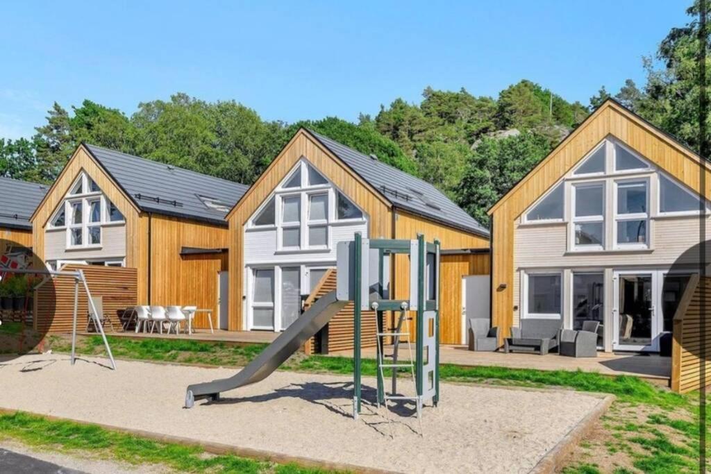 Nybygd Feriebolig Rett Ved Strand Til Leie! Kristiansand Esterno foto